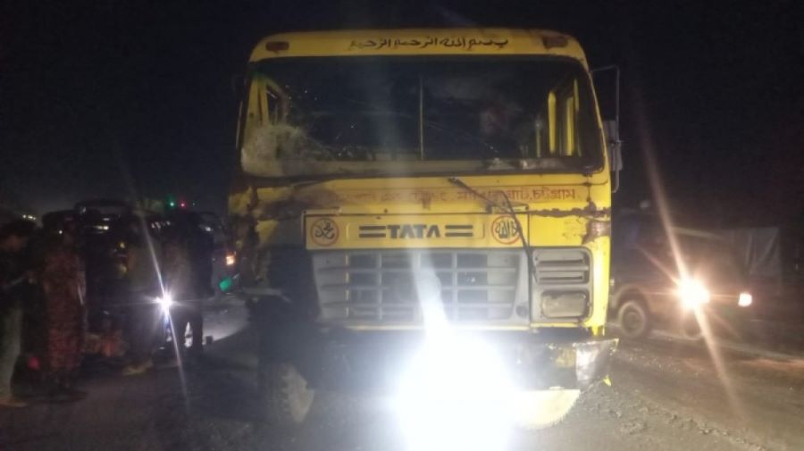 মাধবপুরে ট্রাক-পিকআপ সংঘর্ষে চারজন নিহত